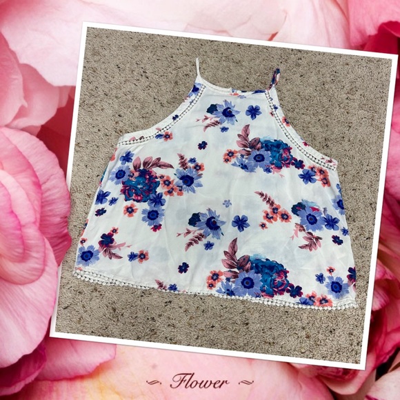 Large floral tank top - Picture 1 of 9
